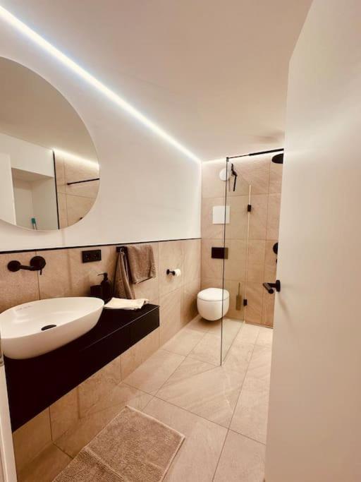 2 Zimmer Apartment Sindelfingen Boeblingen Calw Aidlingen Exterior foto